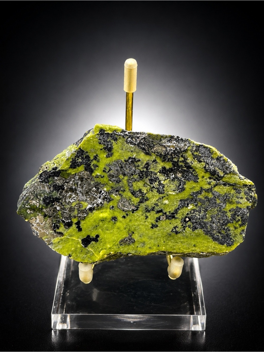 Serpentine and Pyrite